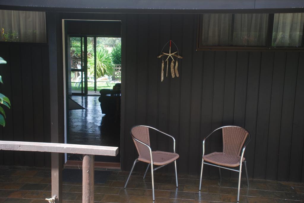 Coast Norfolk Island Apartman Burnt Pine Szoba fotó